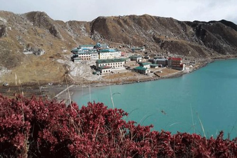 Hotel Thanka Inn Gokyo