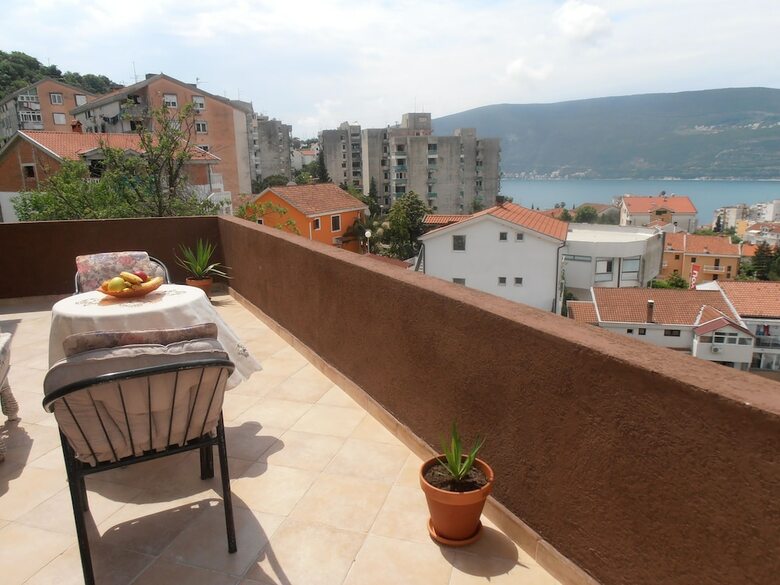 Apartamentos Villa Lav Costa S