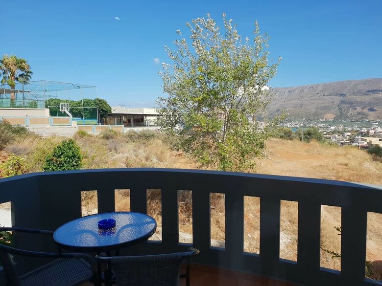 Nina Apartments