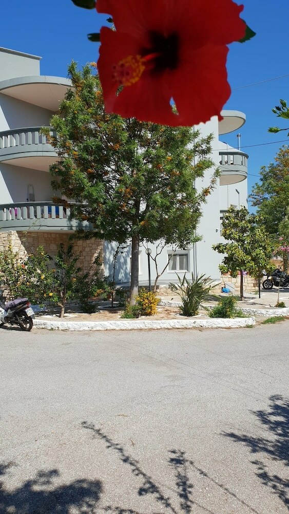 Nina Apartments