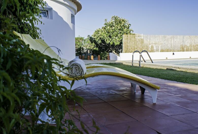 Bed & Breakfast Vila Sta Teresinha Suites