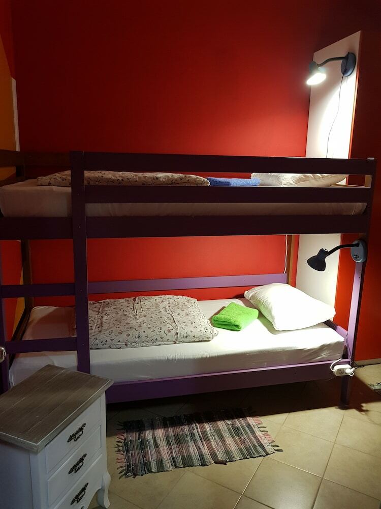 Hostal Hostel Makarena