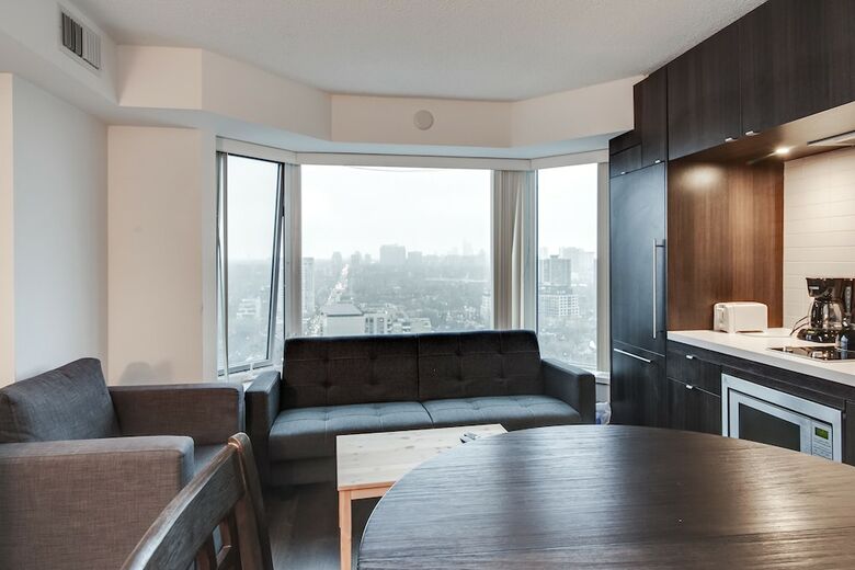 Execstay - Luxury Yorkville Suites