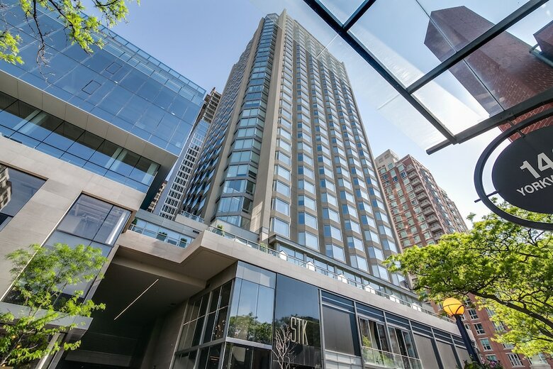Execstay - Luxury Yorkville Suites