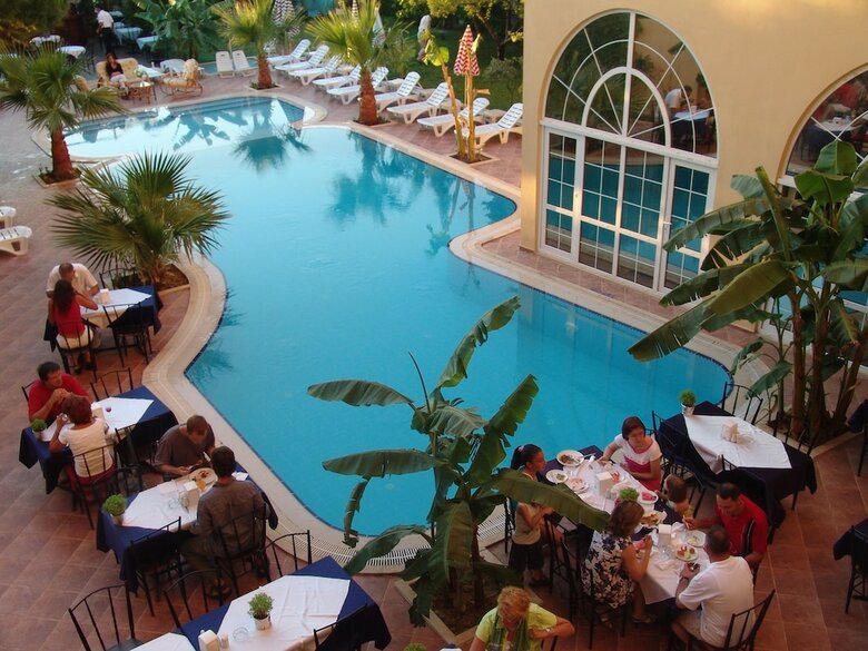 Hotel Olivia