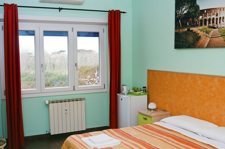 Hotel World Wide Bed - Rome