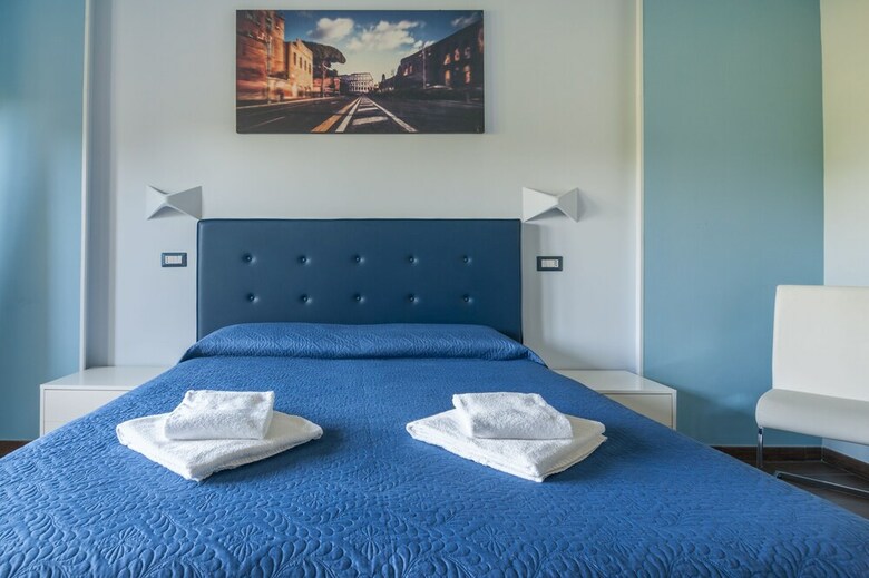 Hotel World Wide Bed - Rome