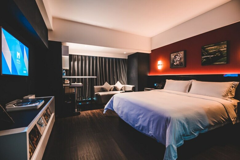 M Hotel