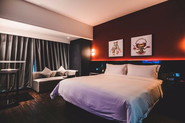 M Hotel