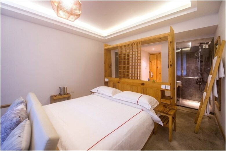 Ru Village Hotel