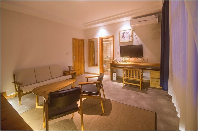 Ru Village Hotel