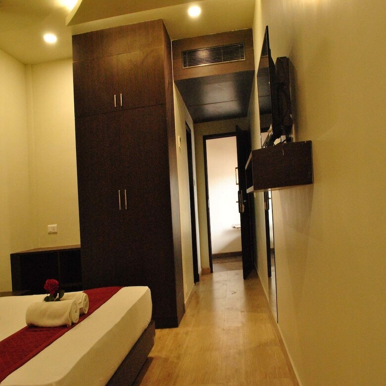 Hotel Sriram Jb Residency