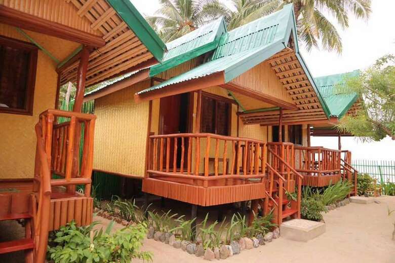 Hotel Chariz Beach Resort