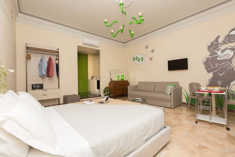 Hotel Tritone 125