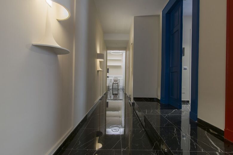 Hotel Tritone 125