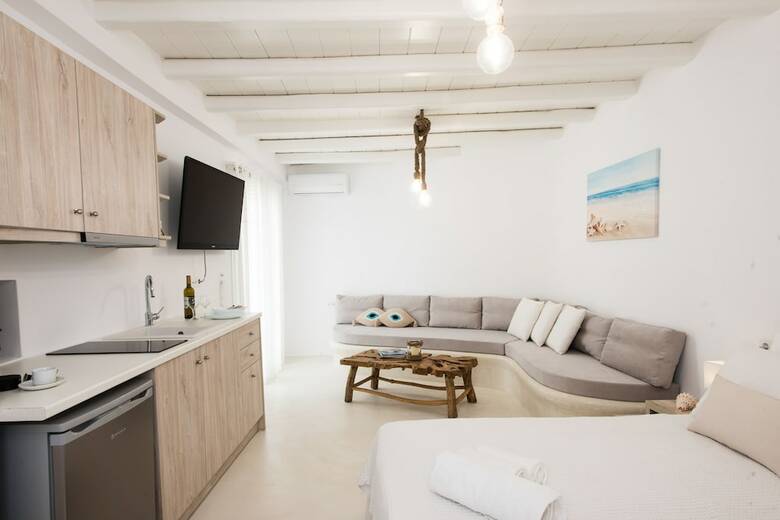Apartamentos Argiro's Gorgeous Studio In Cycladic