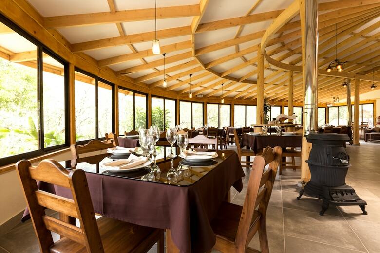 Hotel Toucanet Lodge