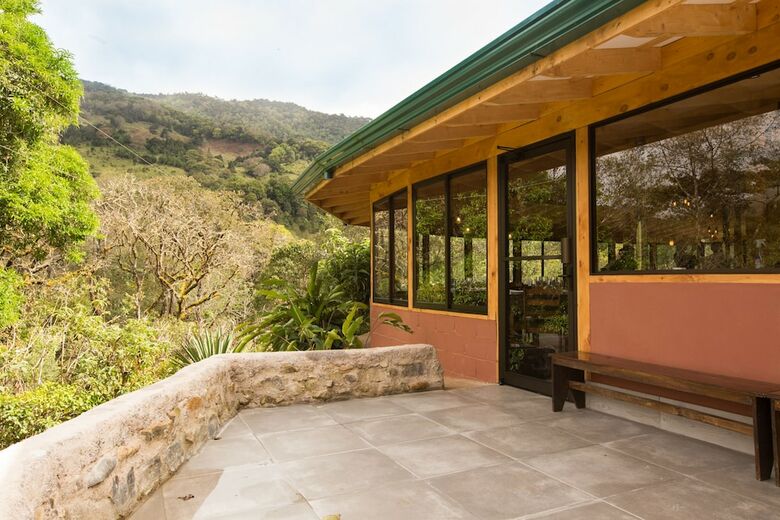 Hotel Toucanet Lodge