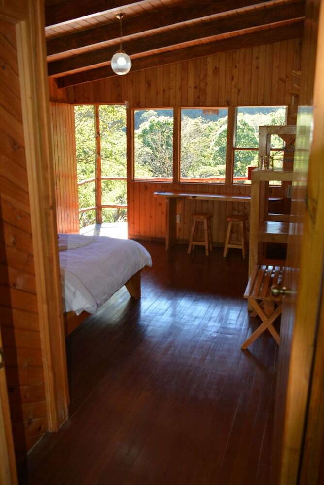 Hotel Toucanet Lodge