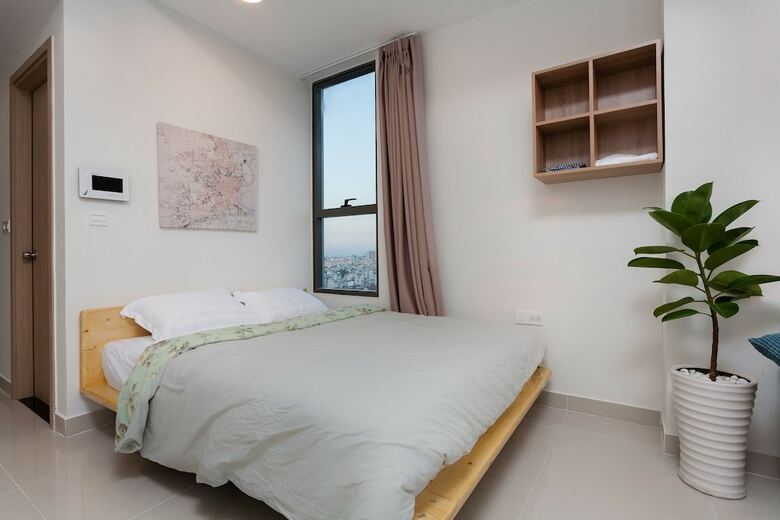 Minimalist Apartment Rivergate
