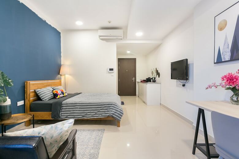 Minimalist Apartment Rivergate