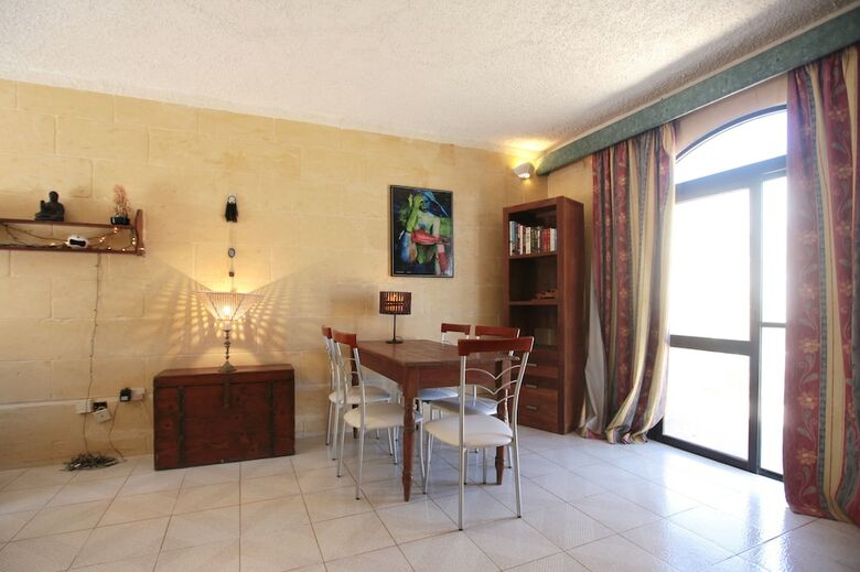 Hotel Satori Gozo Centre