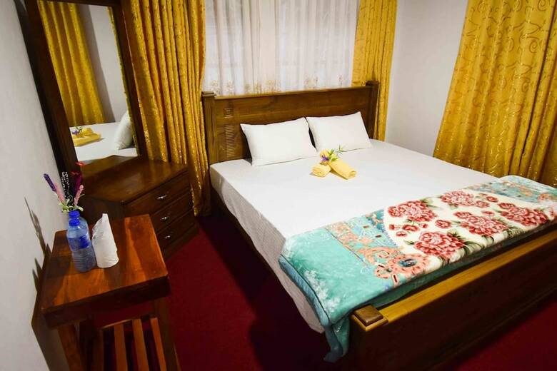 Hotel Yoho New Royal Guest Inn