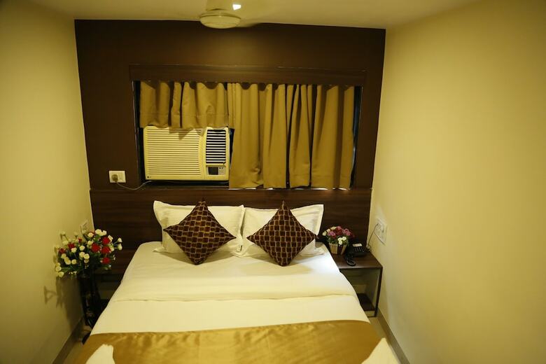 Hotel Royal Onix Mumbai