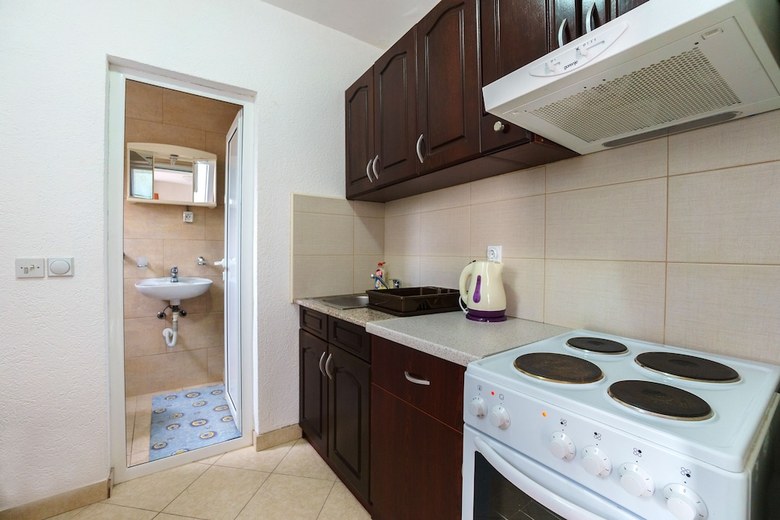 Aparthotel Apartments Lora