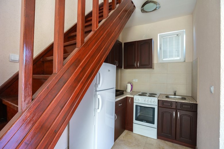 Aparthotel Apartments Lora