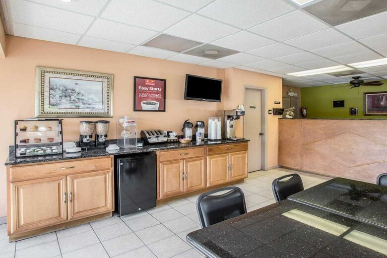 Motel Econo Lodge Biltmore