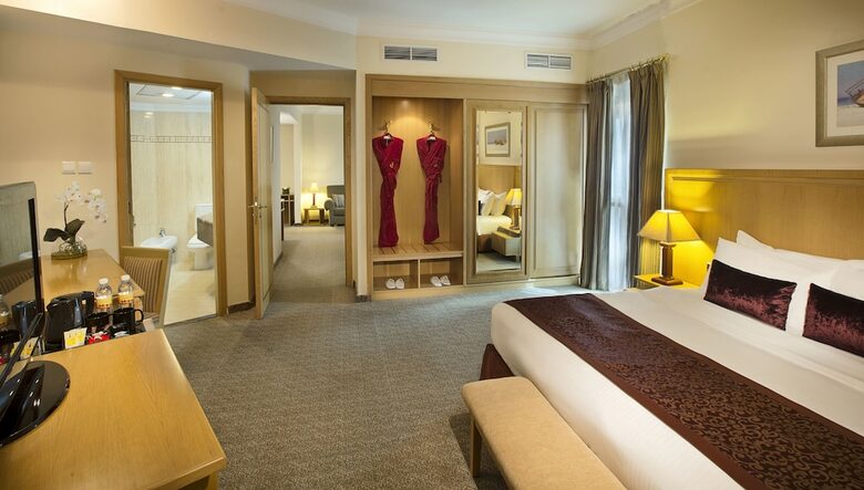 City Seasons Hotel Dubai