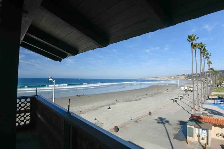 La Jolla Shores Hotel