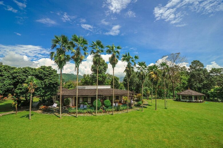 Hotel Fish Tail Lodge