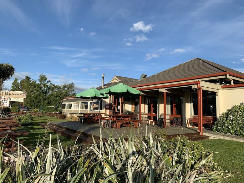 Hotel Manapouri Lakeview Motor Inn