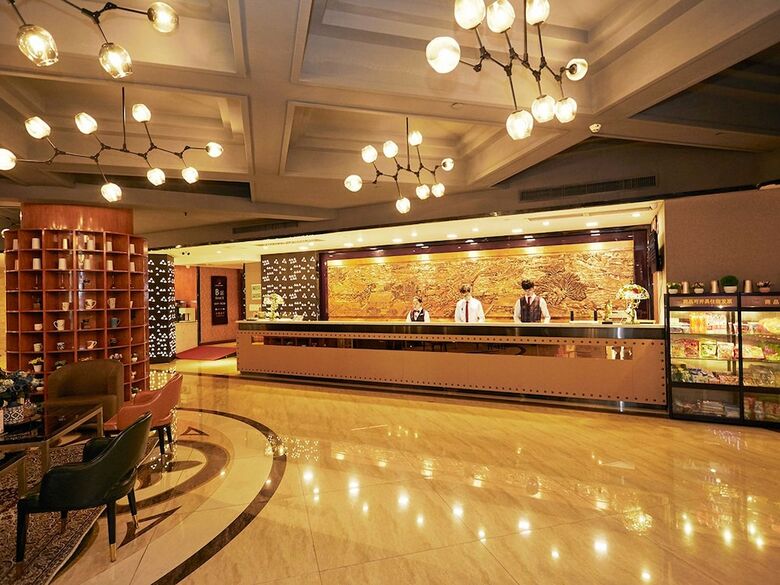 Yucheng Hotel