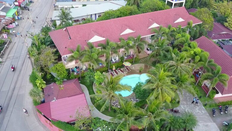 Hotel Lanta Seafront Resort