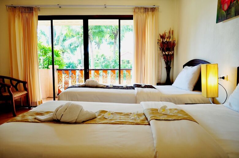 Hotel Lanta Seafront Resort