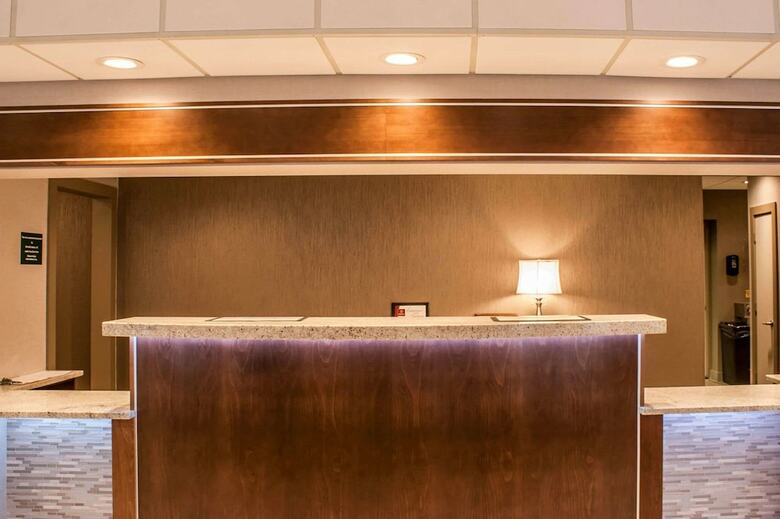 Clarion Hotel Seattle Airport
