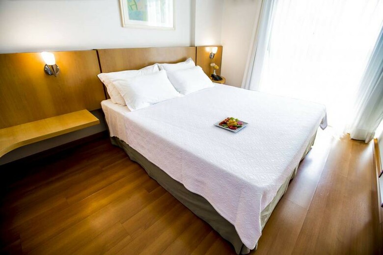 Hotel Manhattan Plaza