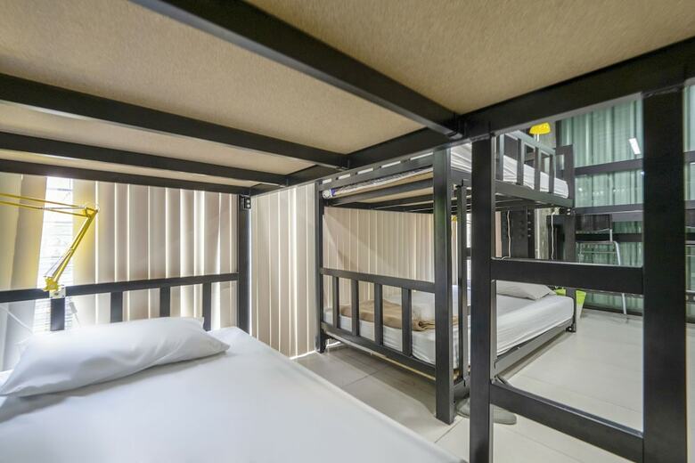 Hostal Guyasuka Ratchada - Hostel
