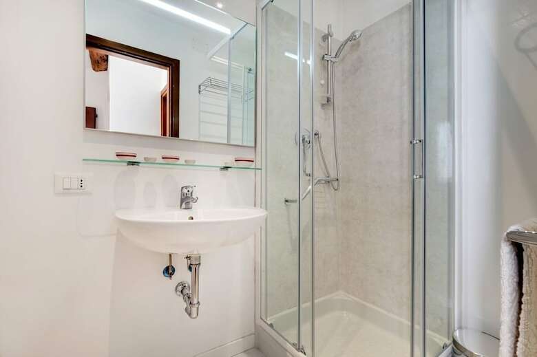 Piazzale Roma Venice Apartment