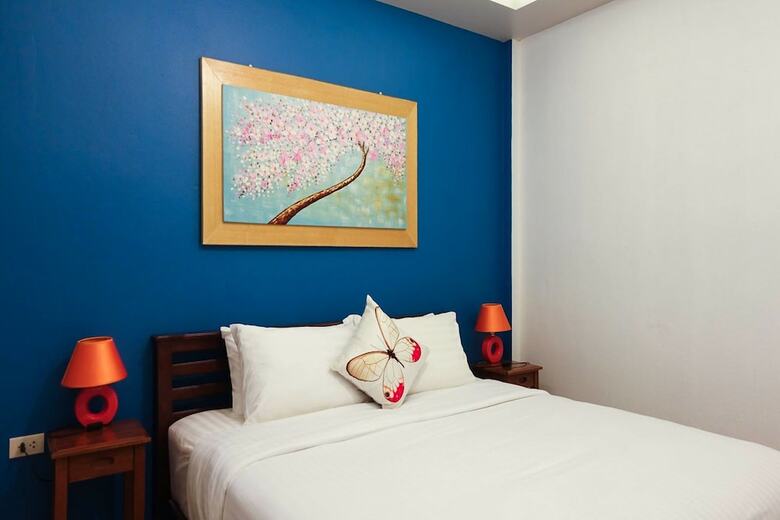 Hotel The Snug Airportel