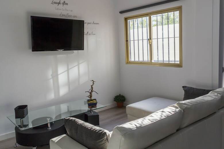 Apartamentos Playamar Beach