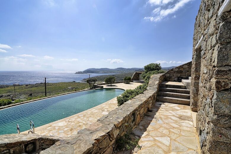 Lia Luxury Villa