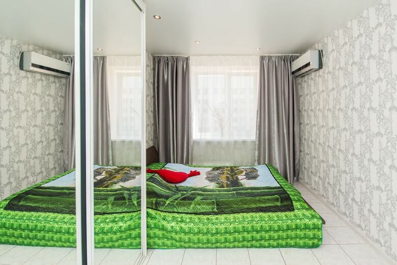Apartment On Gorkogo 140
