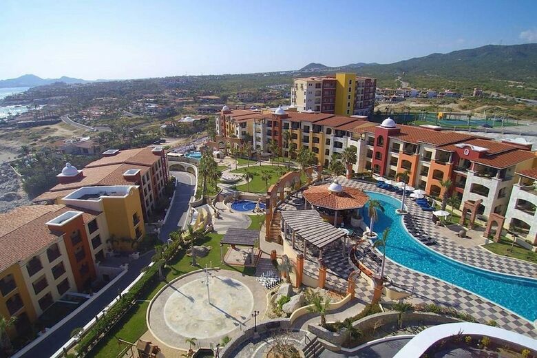 Hacienda Residences, Private 3-bedroom Villa