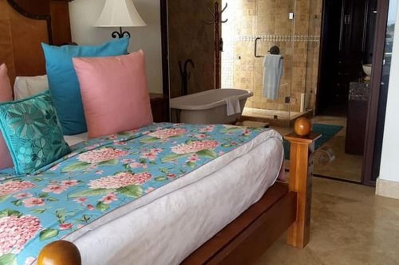Hacienda Residences, Private 3-bedroom Villa