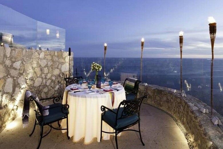 Hacienda Residences, Private 3-bedroom Villa