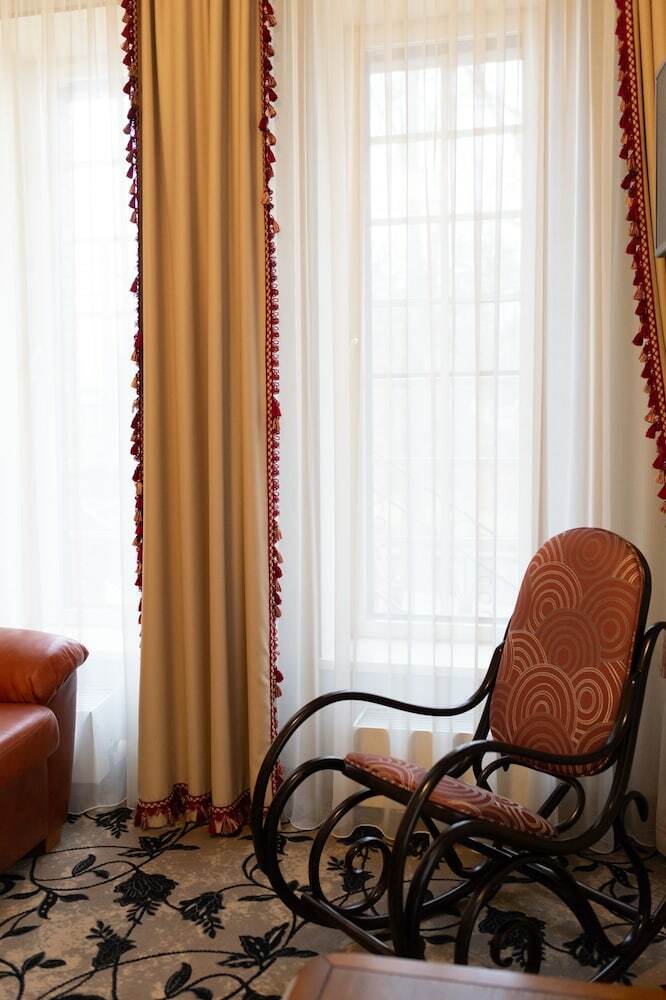Altun Estate Hotel Barskiy Fligel